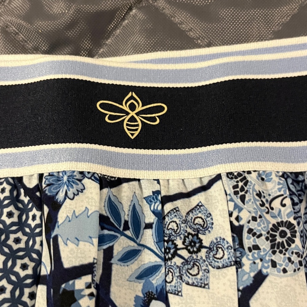 New Johnny Was Bee Active Pleated Tennis Skort Skirt Active Blue Moonlight Glass - Picture 9 of 14